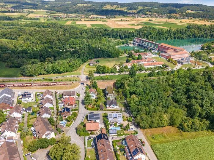ZWEIFELSFREIES BAULAND IN ZWEIDLEN