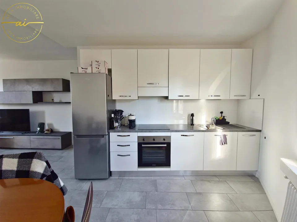 MODERNO APPARTAMENTO 3.5 LOCALI A MORBIO INFERIORE