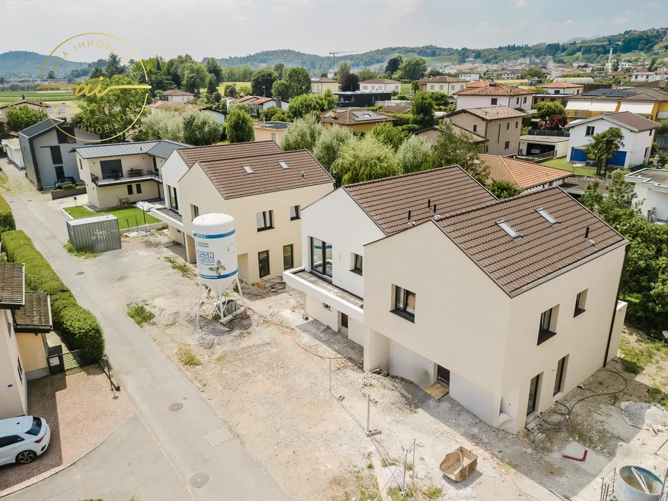 NUOVA VILLETTA IN COSTRUZIONE CON GIARDINO PRIVATO