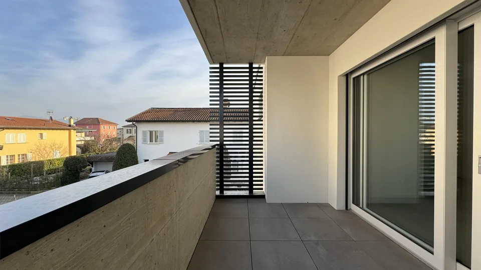 ELEGANTE APPARTAMENTO 3.5 LOCALI CON TERRAZZA - GENESTRERIO