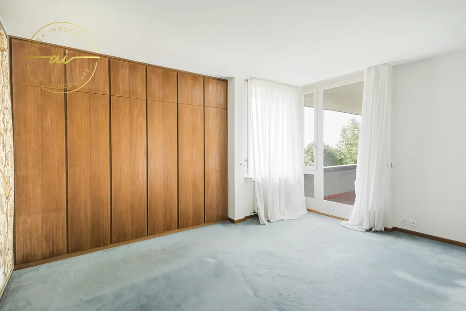PRESTIGIOSA VILLA BIFAMILIARE CON PISCINA E AMPI SPAZI – photo 13 sur 13