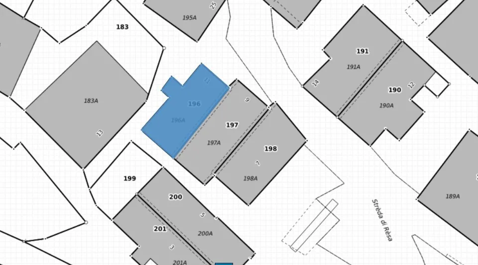 4--Zimmer-Hausteil zum Ausbauen im Dorfkern / parte di una casa di ... – Foto 17 von 19