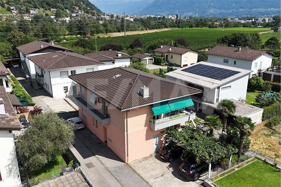 Casa Multifunzionale per Famiglie e Investitori