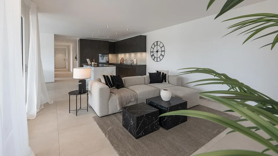 Bezugsbereite 4½-Zimmer Terrassenwohnung mit Aussicht – Foto 13 von 23