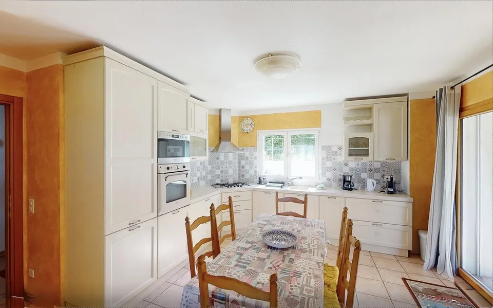 4.5 Zi.-Wohnung mit traumhafter Aussicht – Foto 7 von 19