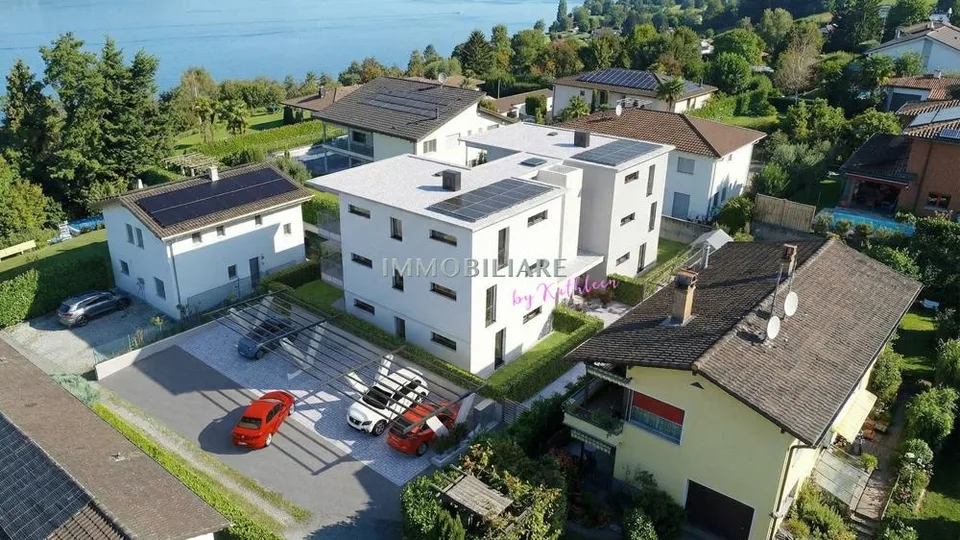 Modernes Neubau-Penthouse mit Seesicht in Piazzogna, ruhig, zentral
