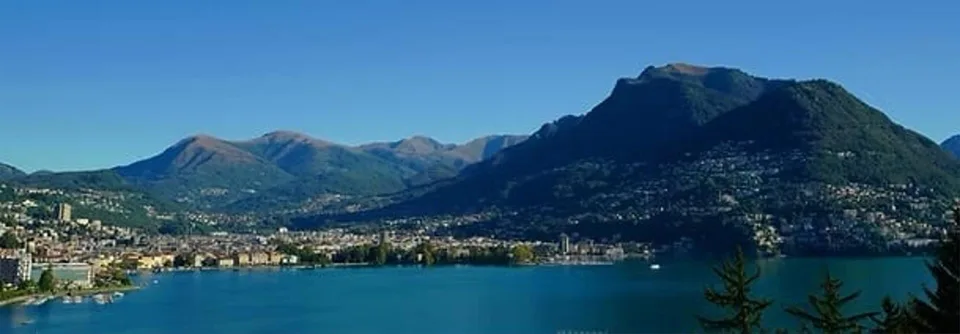 Design e Comfort con Vista Lago – Foto 6 von 6