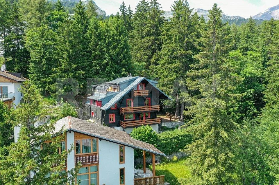 Mehrfamilienhaus mit 4 Wohneinheiten