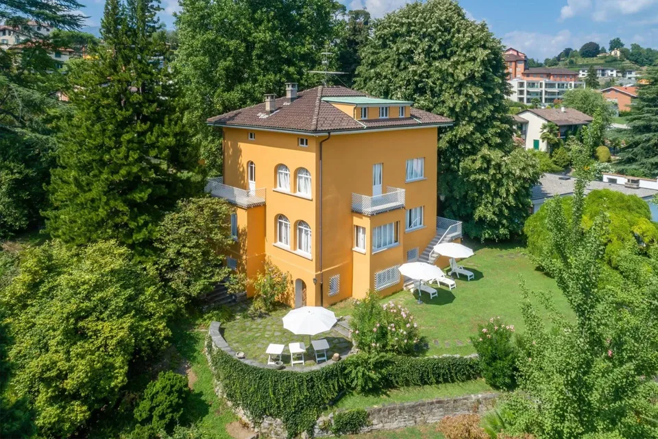 Signorile villa - Collina d'Oro