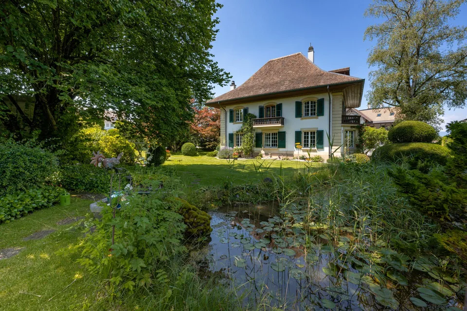 Villa im Dorfzentrum von Fraubrunnen