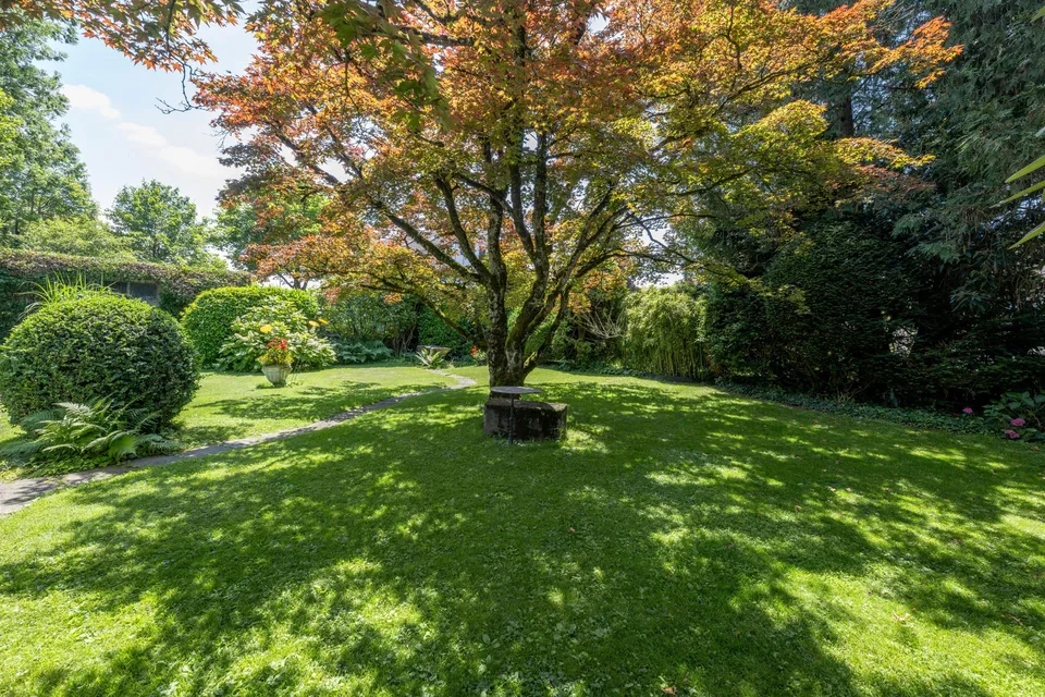 Villa im Dorfzentrum von Fraubrunnen