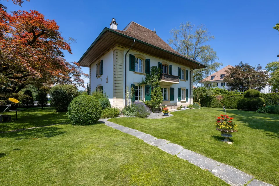 Villa im Dorfzentrum von Fraubrunnen