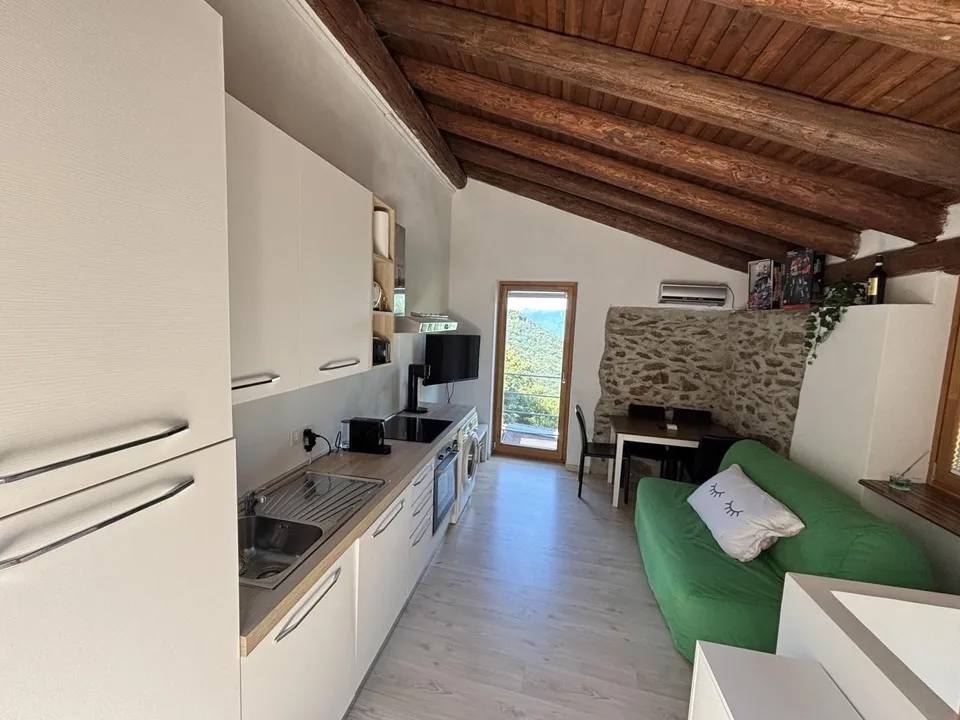 2-Zimmer-Haus an sehr ruhiger, sonniger Aussichtslage / casa di 2 l...