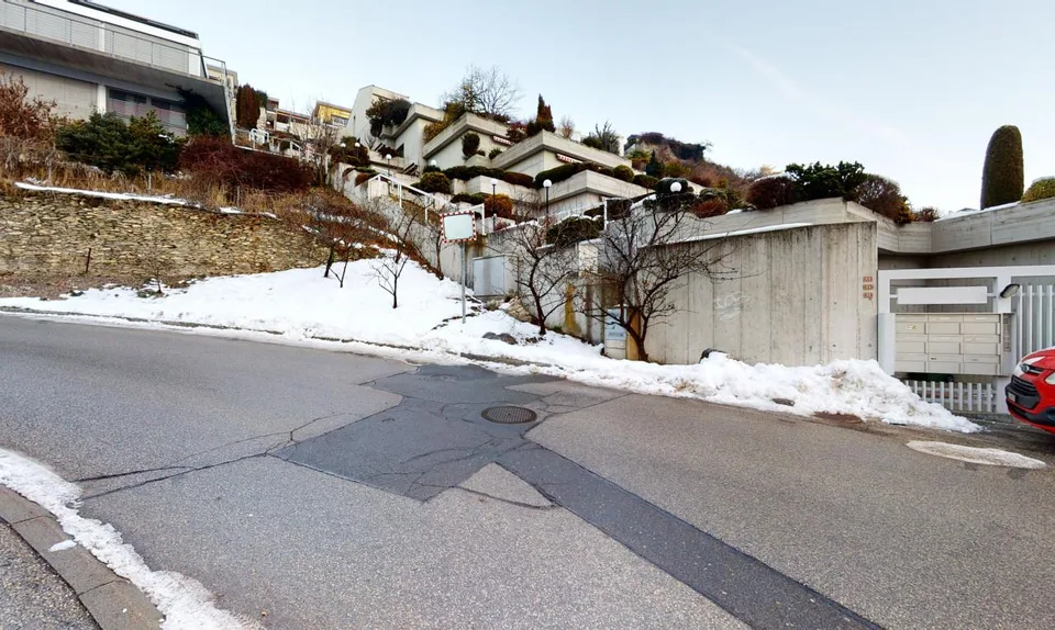 Grand 2 pièces avec fort potentiel – Foto 10 von 13