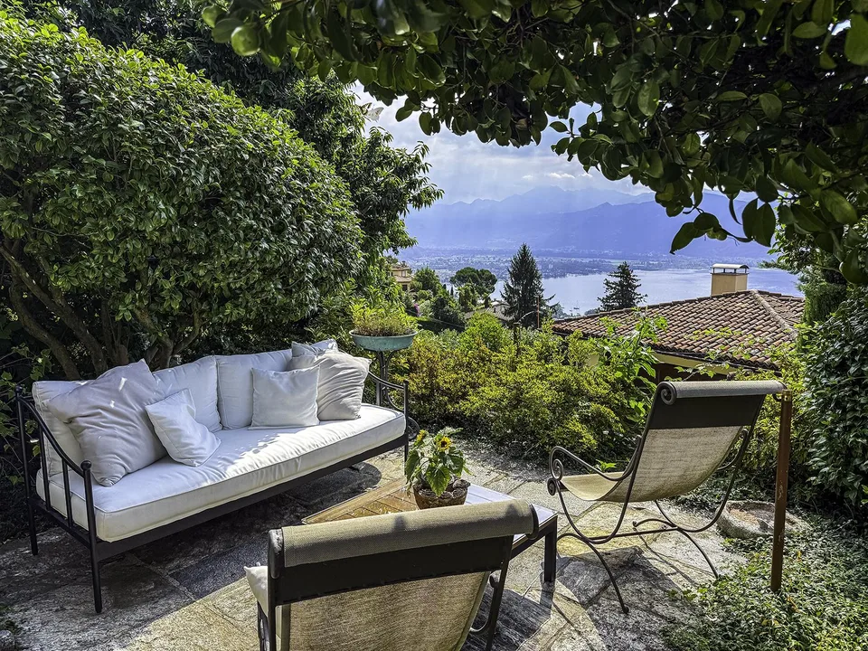 Bezaubernde Liegenschaft in Paradieswinkel am Lago Maggiore