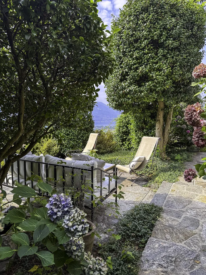 Bezaubernde Liegenschaft in Paradieswinkel am Lago Maggiore – foto 7 di 30