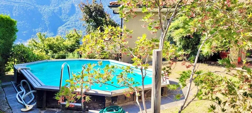 Casa con vista sui castelli / Haus mit Aussicht auf die Castelli