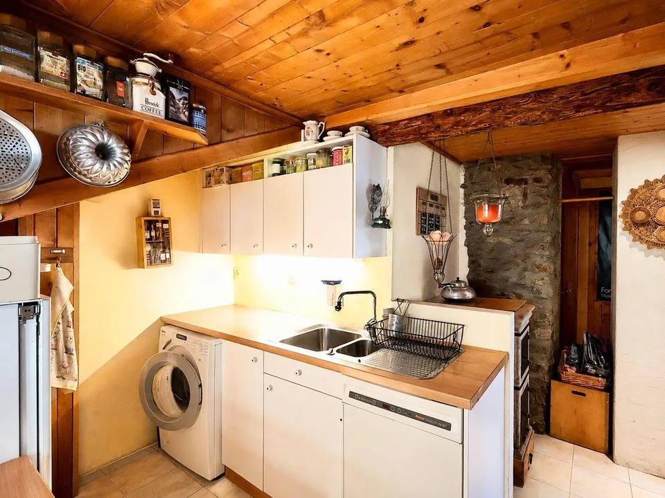 BEL APPARTEMENT AVEC VUE À RAVOIRE – photo 6 sur 8