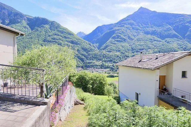 Bauland von 914 m2 an sehr ruhiger, sonniger Aussichtslage / terren...