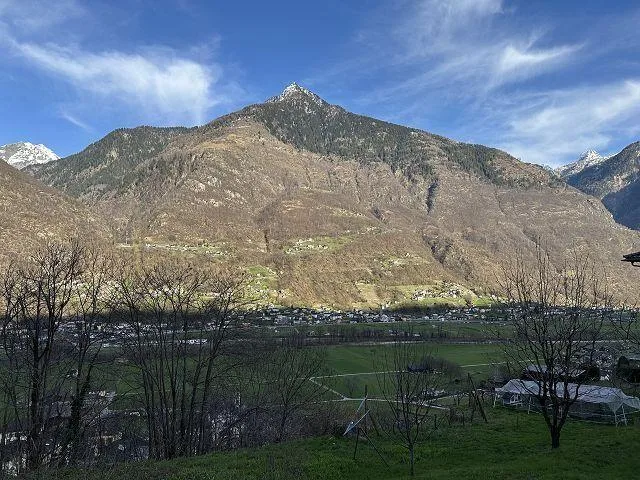 Bauland von 914 m2 an sehr ruhiger, sonniger Aussichtslage / terren... – Foto 8 von 17