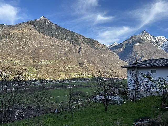 Bauland von 914 m2 an sehr ruhiger, sonniger Aussichtslage / terren... – Foto 9 von 17