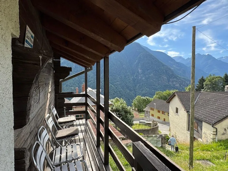 LEONTICA Valle di Blenio - Maison Individuelle