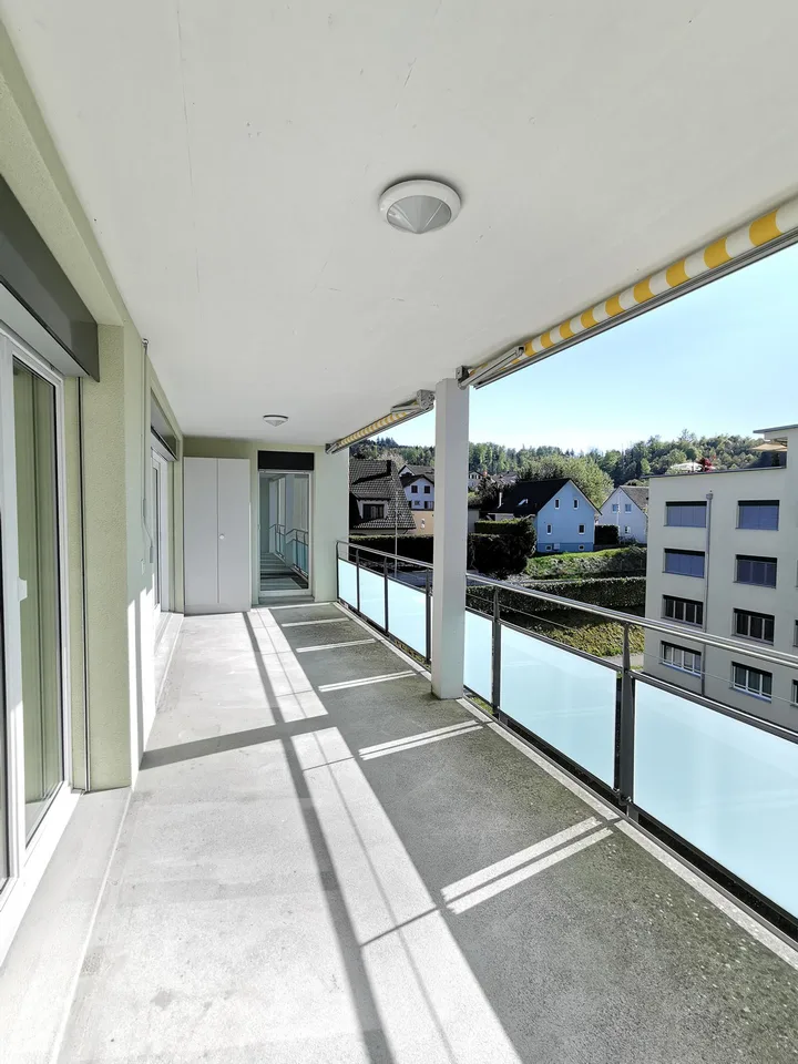 attraktive 4.5 Zimmer-Eigentumswohnung