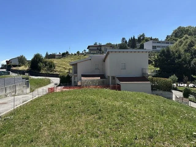 Bauland von 561 m2 Zone R2 an sehr sonniger, ruhiger Aussichtslage ... – foto 6 di 14