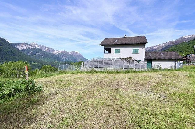 Baulandgrundstück von 575 m2 Fläche an sehr ruhiger, sonniger Aussi...