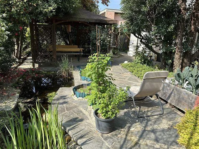5 1/2-Zimmer-Villa mitsehr Gartenanlage an sehr ruhiger, sonniger ... – foto 21 di 30