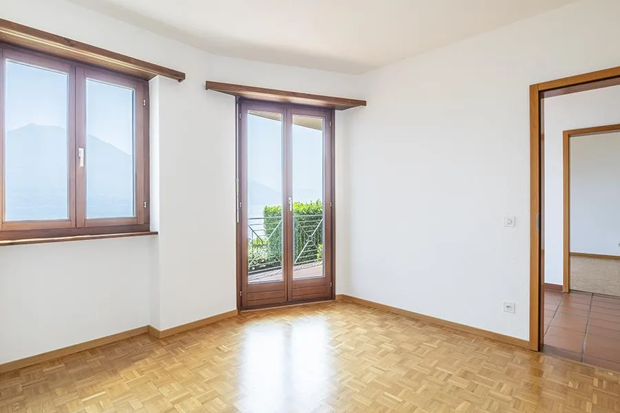 MERAVIGLIOSA CASA CON VISTA LAGO A MINUSIO – foto 12 di 18