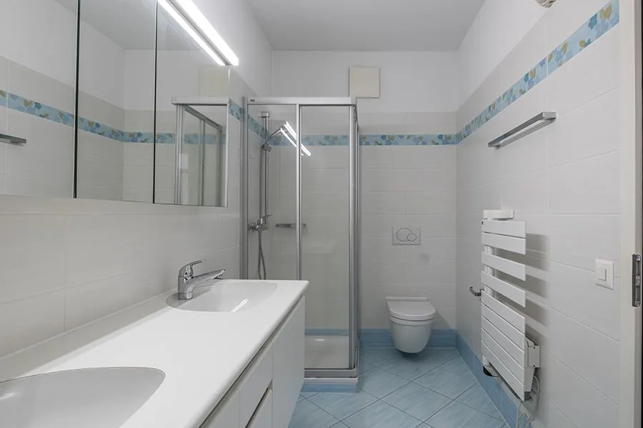 MERAVIGLIOSA CASA CON VISTA LAGO A MINUSIO – foto 15 di 18