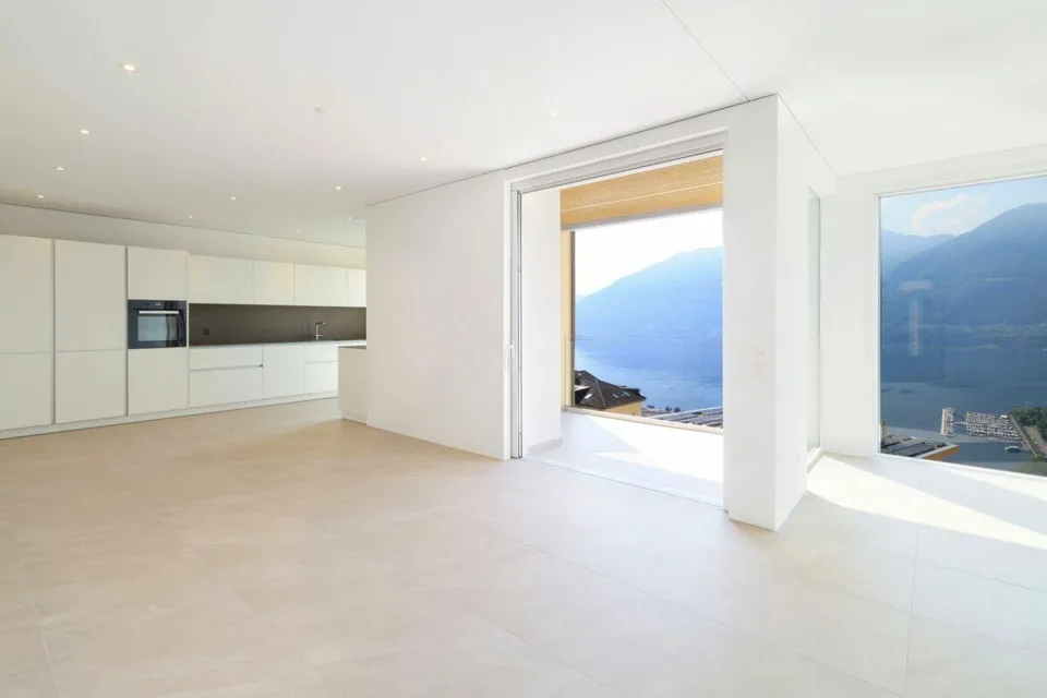 ORSELINA - grande 3 1/2 locali, vista lago, Garage-box al piano