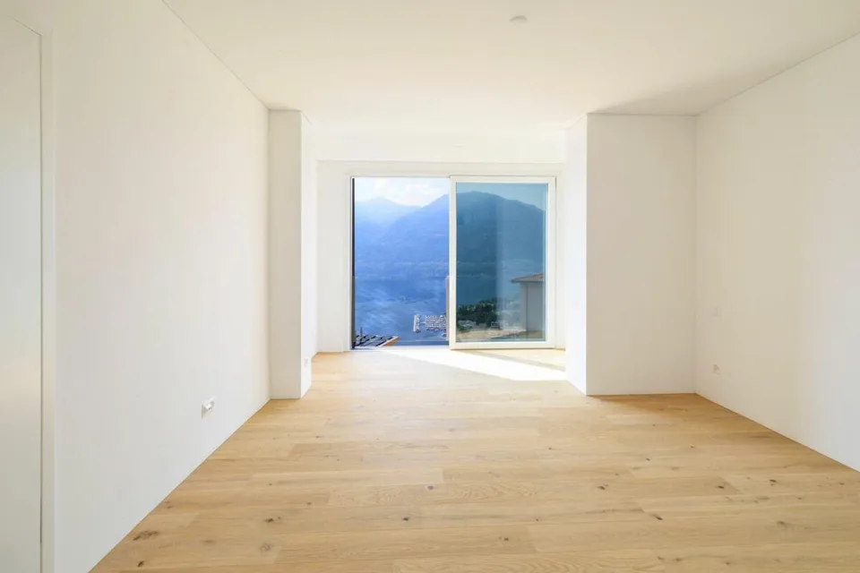 ORSELINA - grande 3 1/2 locali, vista lago, Garage-box al piano