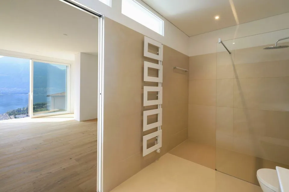 ORSELINA - grande 3 1/2 locali, vista lago, Garage-box al piano