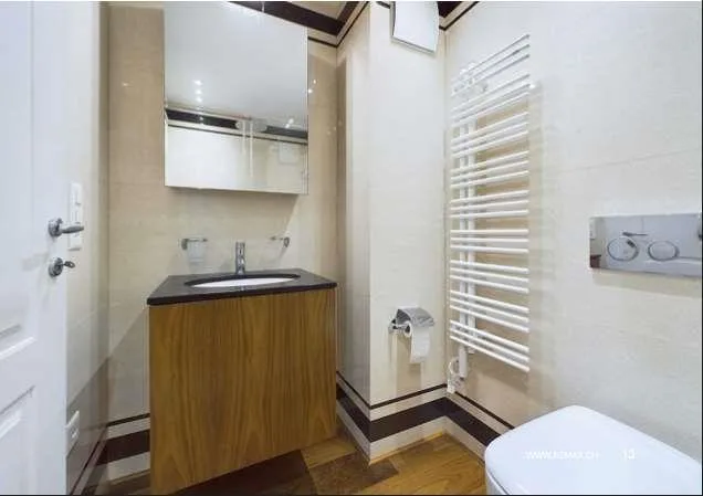 Casa a schiera con pontile sul lago – foto 13 di 13