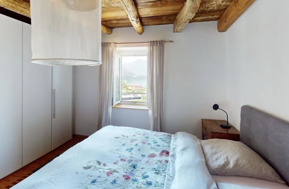 Charmante 3.5 Zimmerwohnung in einem historischen Patrizierhaus – Foto 9 von 12