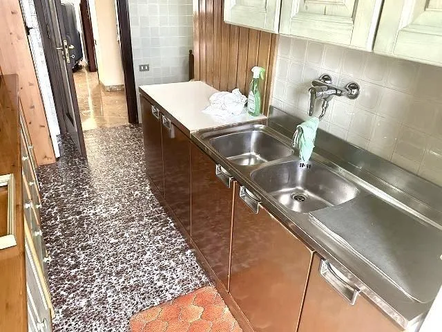4 1/2-Zimmer-Dachwohnung an sehr ruhiger, sonniger Aussichtslage / ... – Foto 8 von 26
