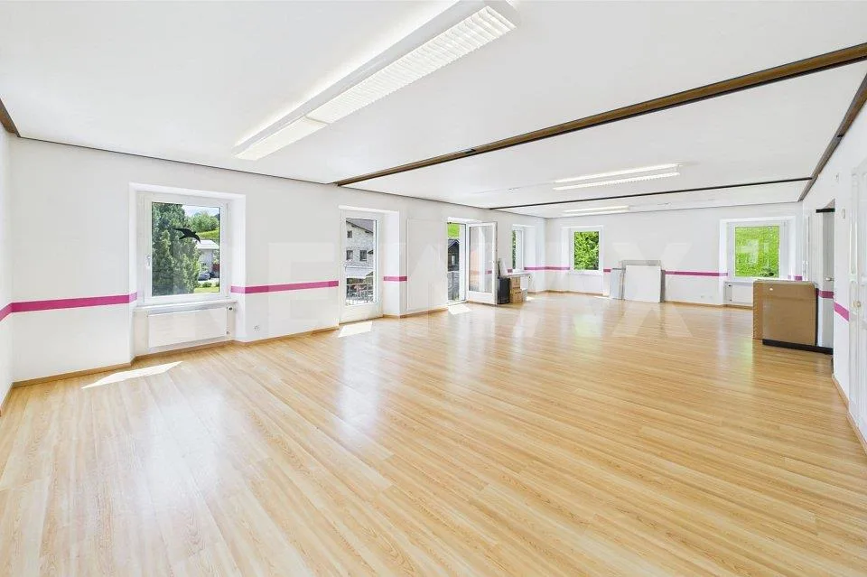 Casa unifamiliare in una elegante villa storica – Foto 11 von 13