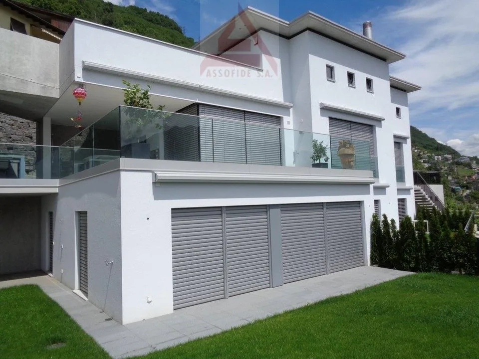 Haus mit 3 Wohnungen / Casa con 3 appartamenti – Foto 7 von 8