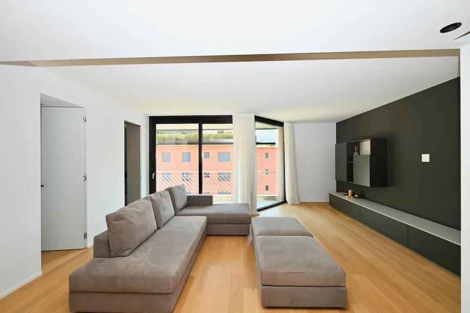 Appartamento Duplex di Design con Terrazza Panoramica sul Tetto – Foto 8 von 24