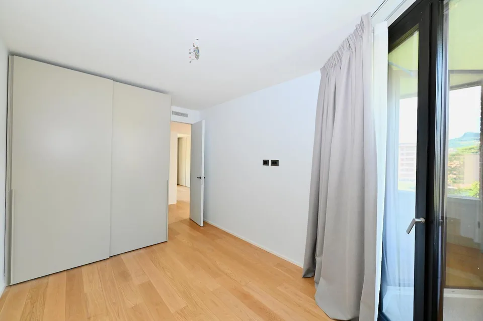 Appartamento Duplex di Design con Terrazza Panoramica sul Tetto – Foto 18 von 24