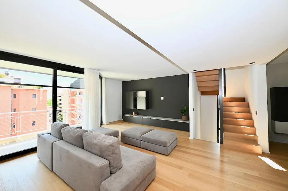 Appartamento Duplex di Design con Terrazza Panoramica sul Tetto – Foto 7 von 24