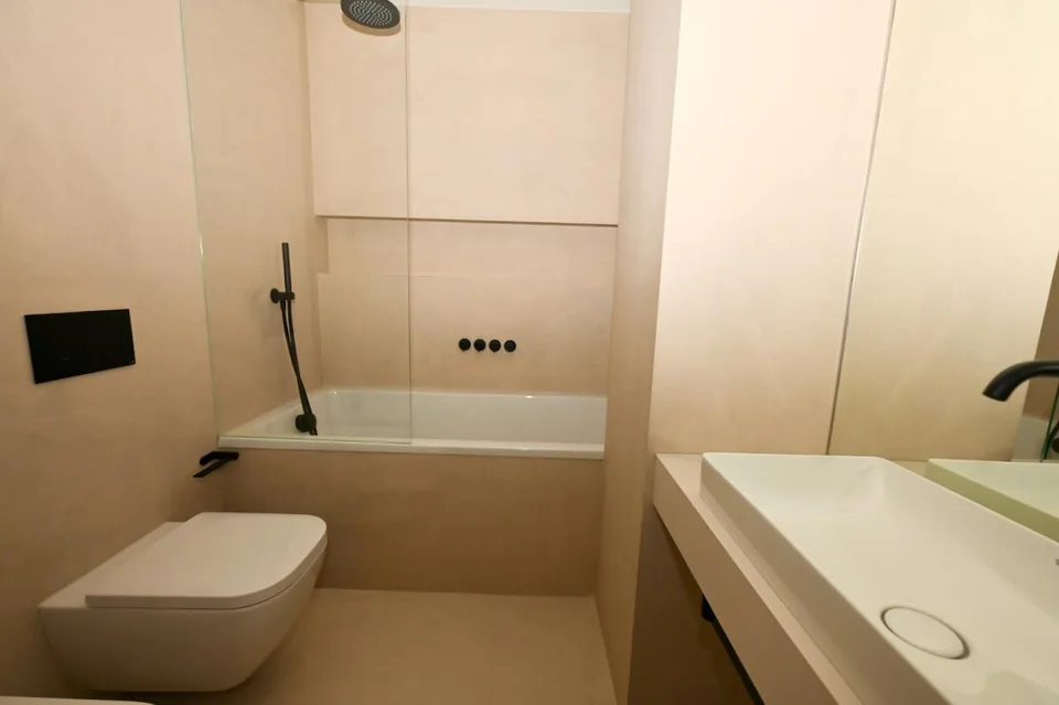 Appartamento Duplex di Design con Terrazza Panoramica sul Tetto – Foto 17 von 24