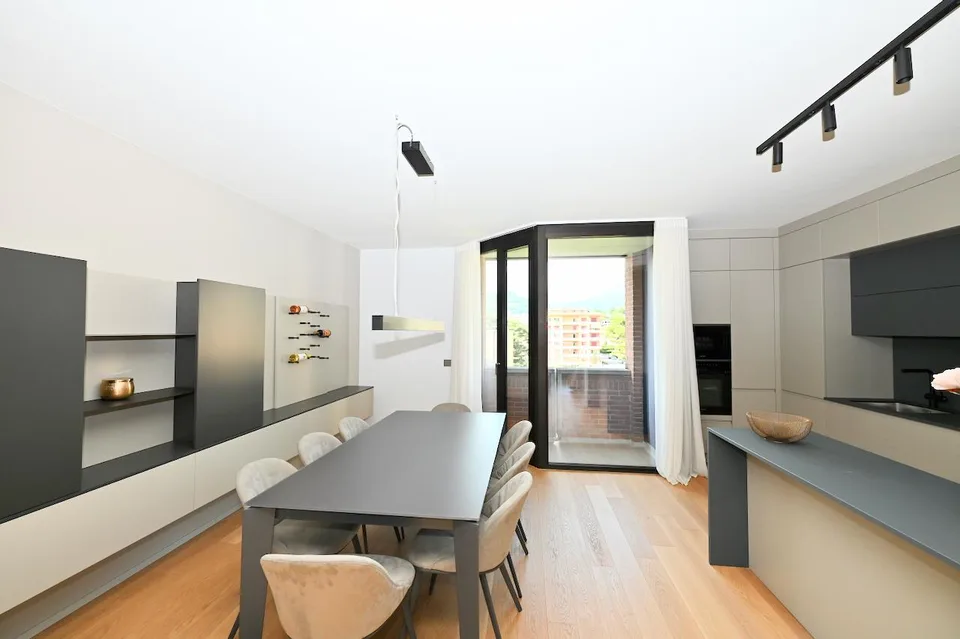 Appartamento Duplex di Design con Terrazza Panoramica sul Tetto – foto 10 di 24