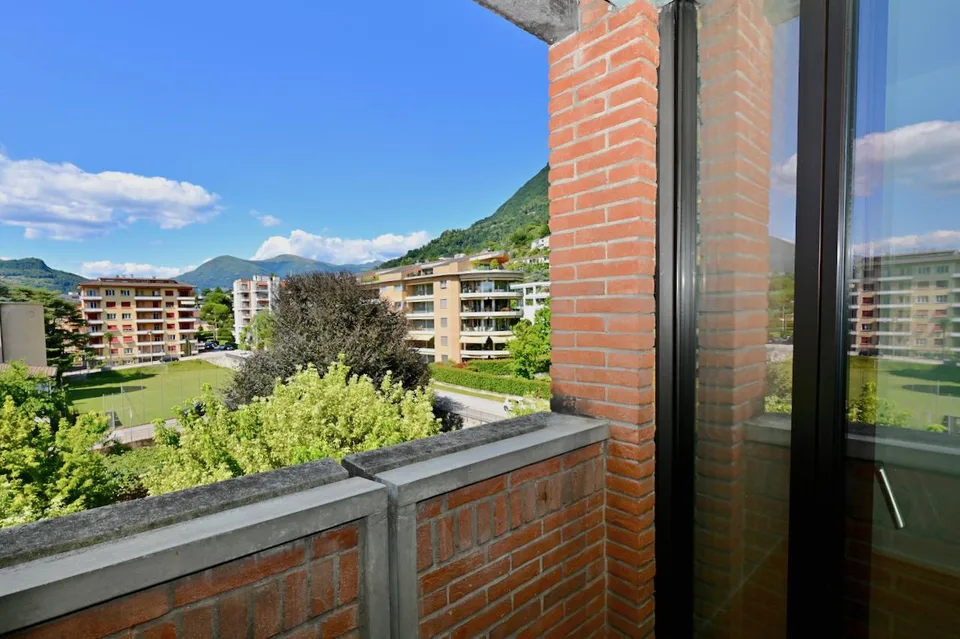 Appartamento Duplex di Design con Terrazza Panoramica sul Tetto – foto 20 di 24