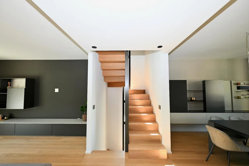 Appartamento Duplex di Design con Terrazza Panoramica sul Tetto – foto 13 di 24