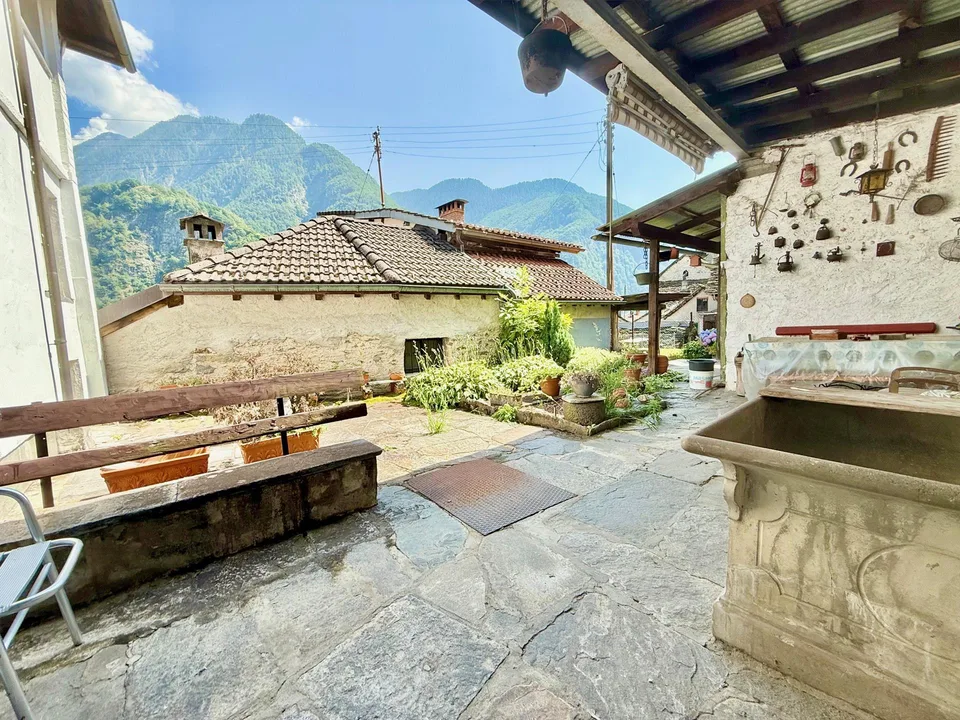 Tessinerhaus mit Garten - casa ticinese con giardino – foto 18 di 23
