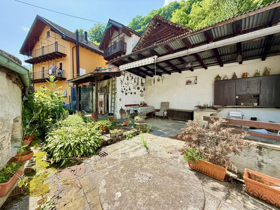 Tessinerhaus mit Garten - casa ticinese con giardino – foto 16 di 23