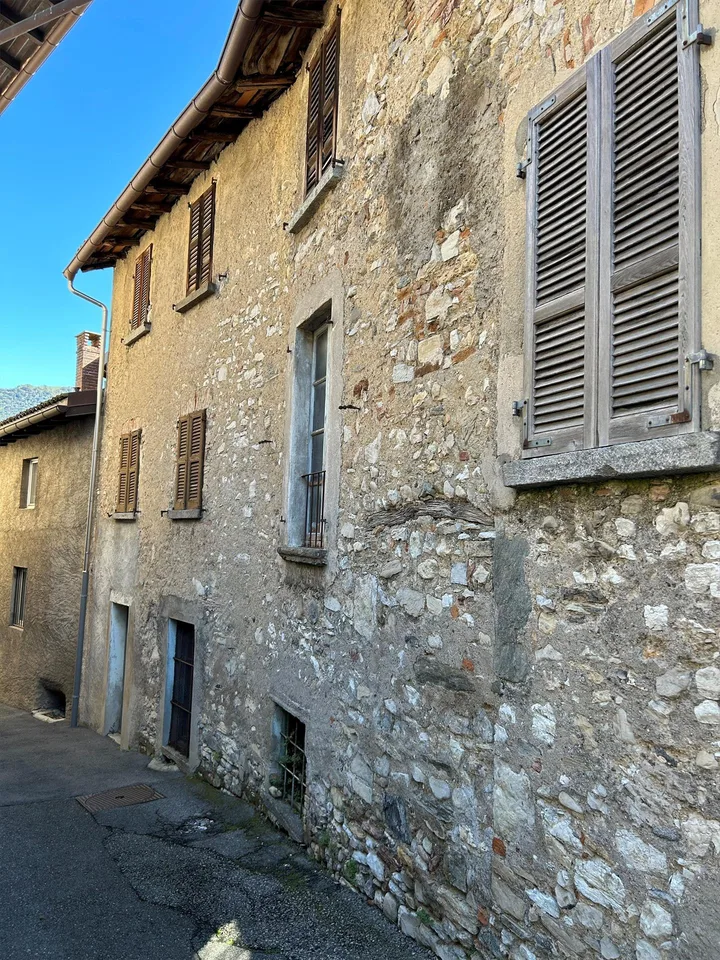 VENDESI IMMOBILE DA RISTRUTTURARE – photo 7 sur 7